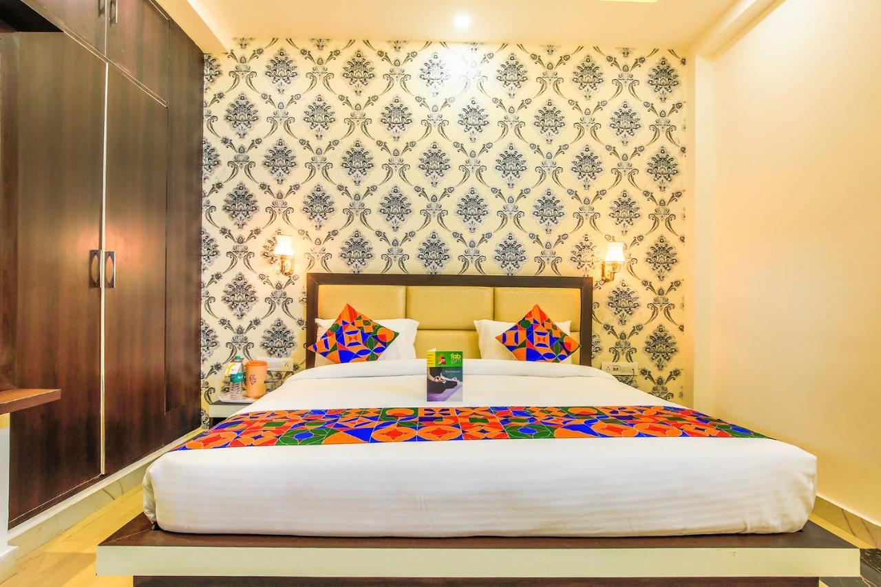 Fabhotel Star Of Taj Restobar Fatehabad Road Agra  Dış mekan fotoğraf